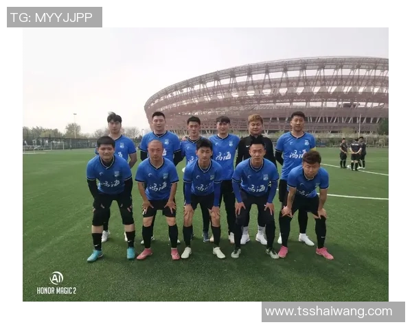 盘锦足球明星的成长之路与辉煌成就揭秘 盘锦足球明星的成长之路与辉煌成就揭秘